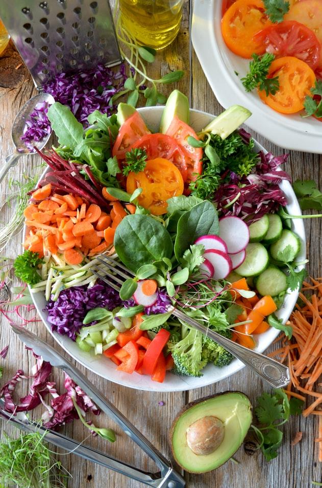 Microgreen raddish salad